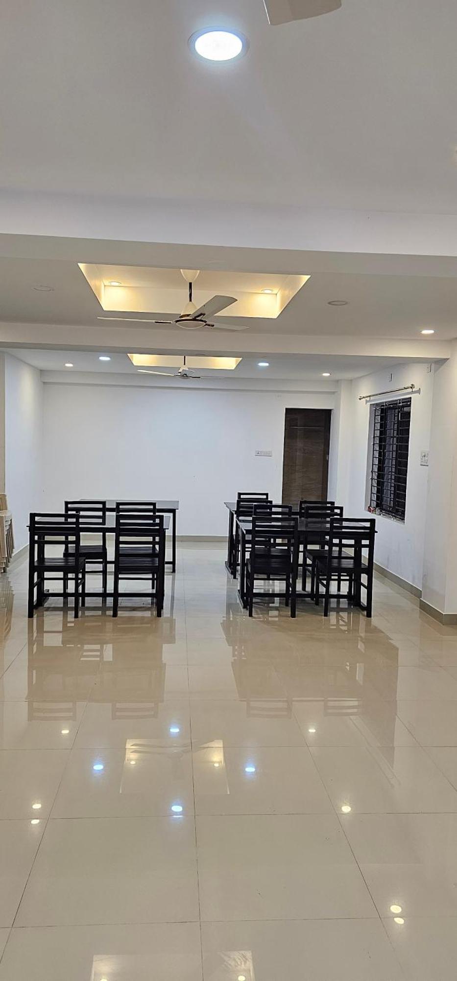 Blueway Residency Downtown Hotel Thiruvananthapuram Ngoại thất bức ảnh
