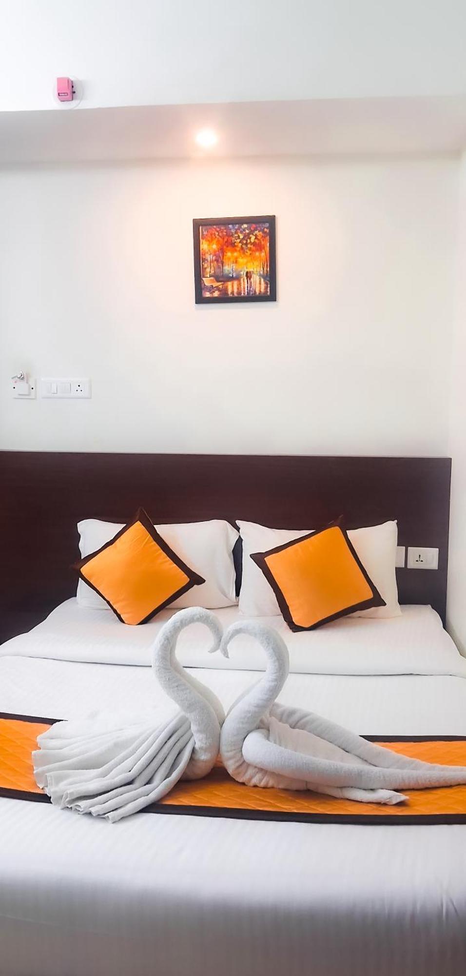 Blueway Residency Downtown Hotel Thiruvananthapuram Ngoại thất bức ảnh