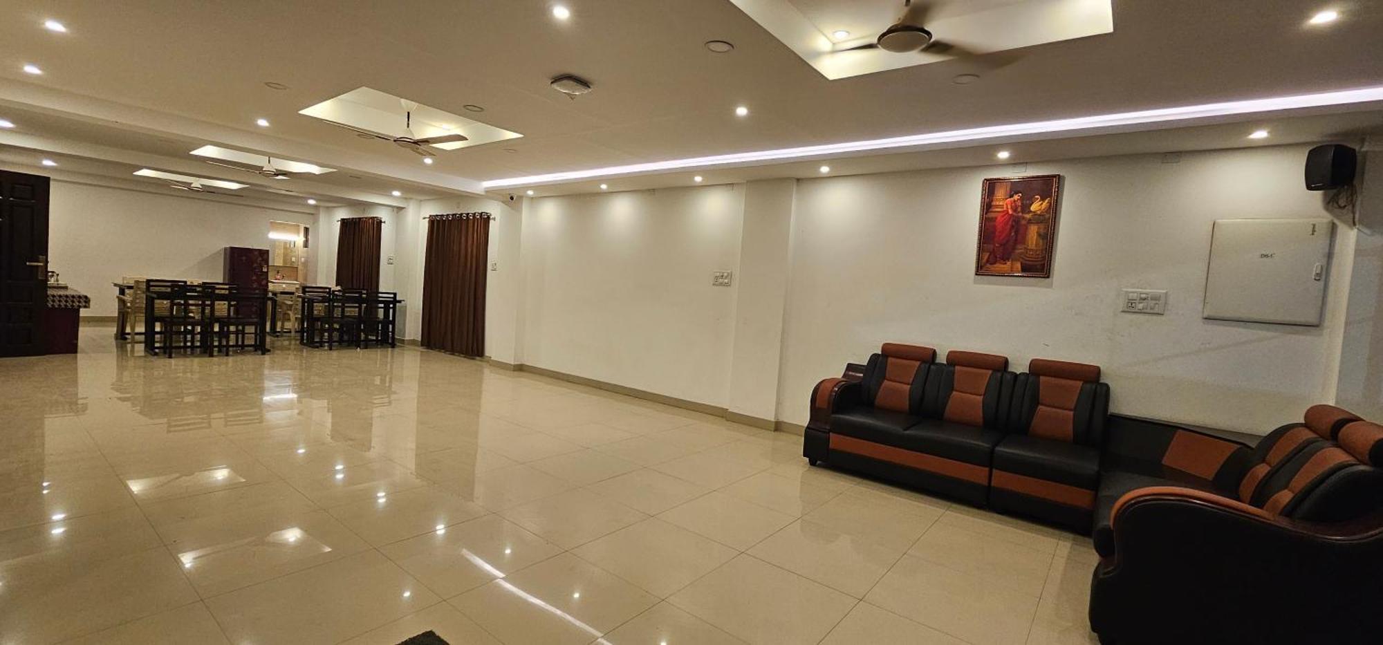 Blueway Residency Downtown Hotel Thiruvananthapuram Ngoại thất bức ảnh