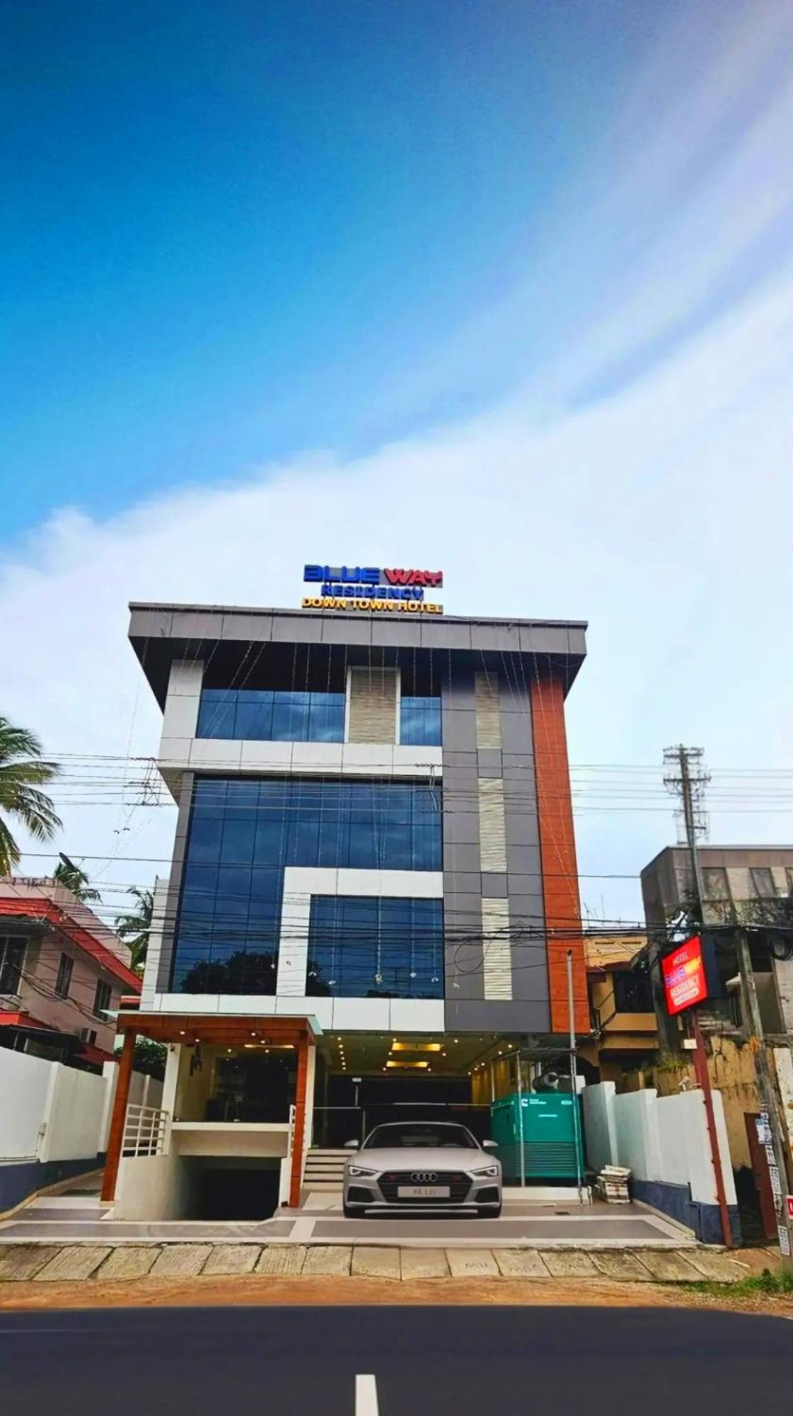 Blueway Residency Downtown Hotel Thiruvananthapuram Ngoại thất bức ảnh